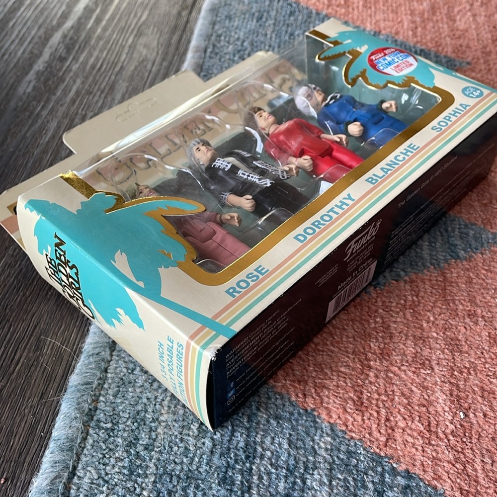 NIB Funko Reaction Golden Girls Figurines - Picture 3 of 6